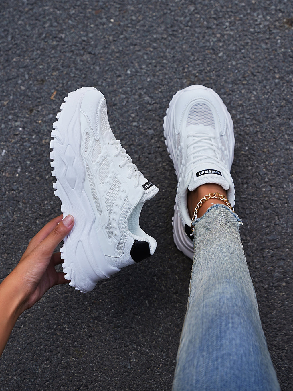 2025 Youth Comfortable Anti-slip Durable Hiking Shoes Outdoor Breathable Casual Women's Sports Shoes