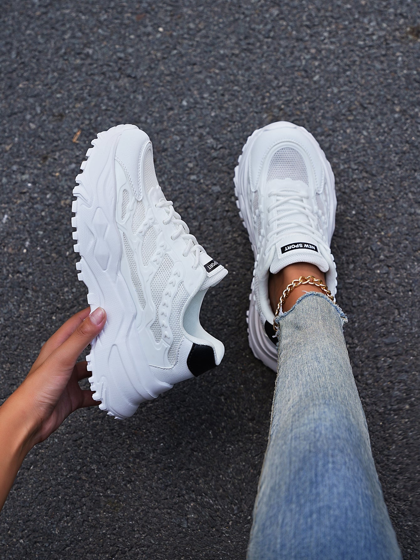 2025 Youth Comfortable Anti-slip Durable Hiking Shoes Outdoor Breathable Casual Women's Sports Shoes