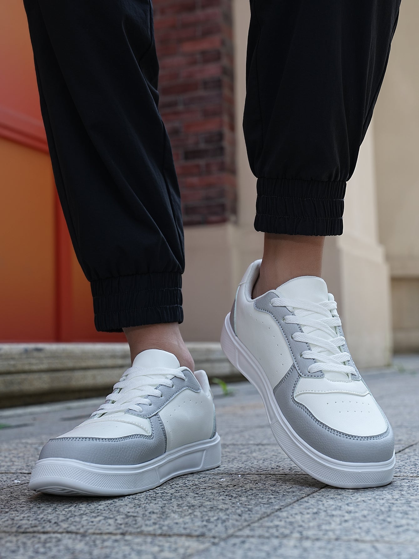 2025 New Men's Casual Sneakers - White & Gray Color-Block, Comfortable Lightweight Lace-Up Low-Top Shoes for Daily Wear