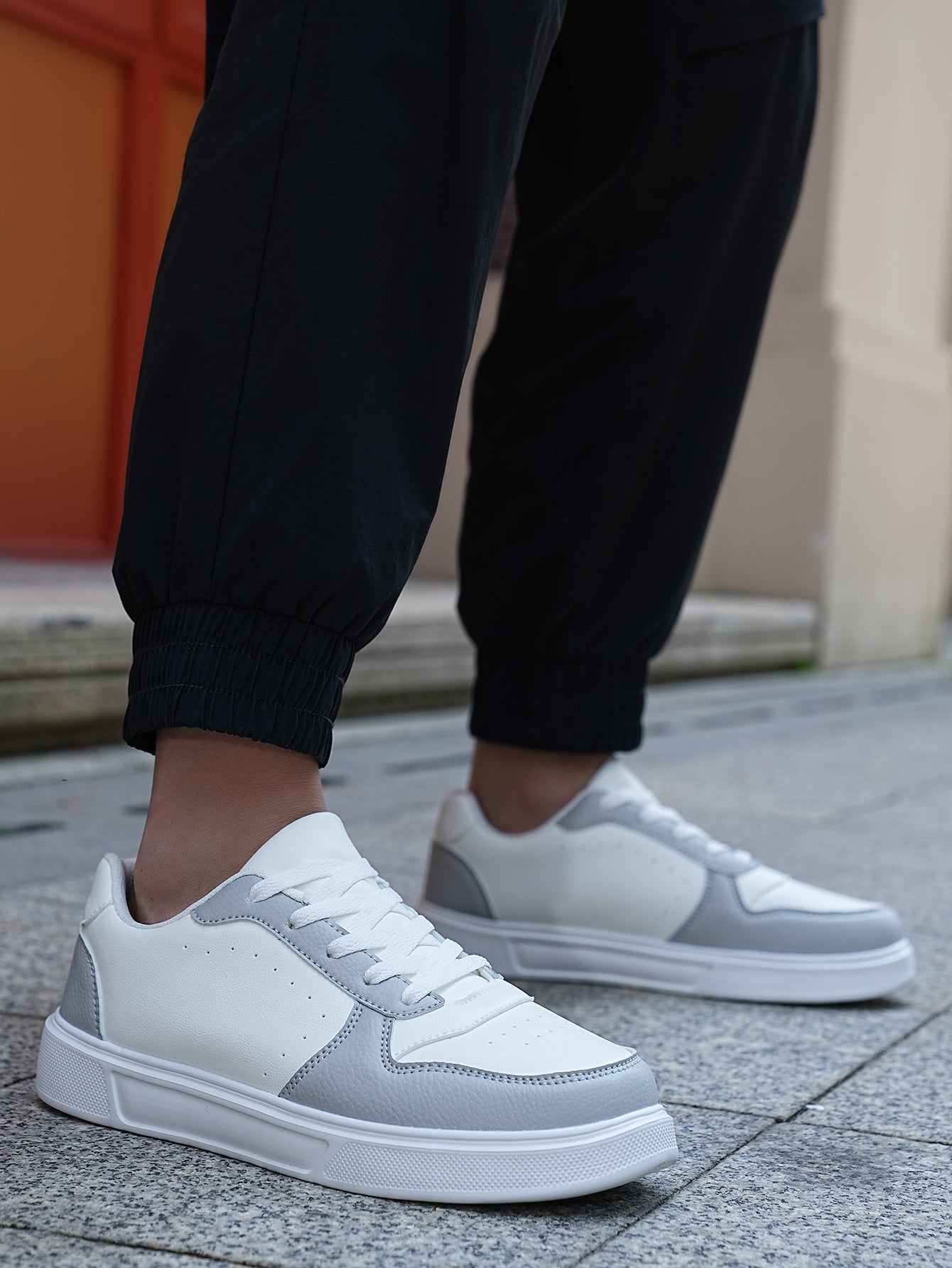 2025 New Men's Casual Sneakers - White & Gray Color-Block, Comfortable Lightweight Lace-Up Low-Top Shoes for Daily Wear