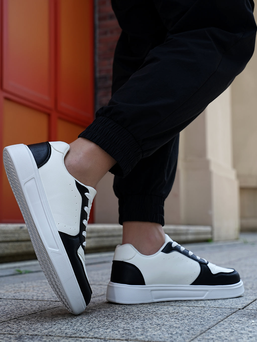 2025 New Men's Casual Sneakers - White & Gray Color-Block, Comfortable Lightweight Lace-Up Low-Top Shoes for Daily Wear