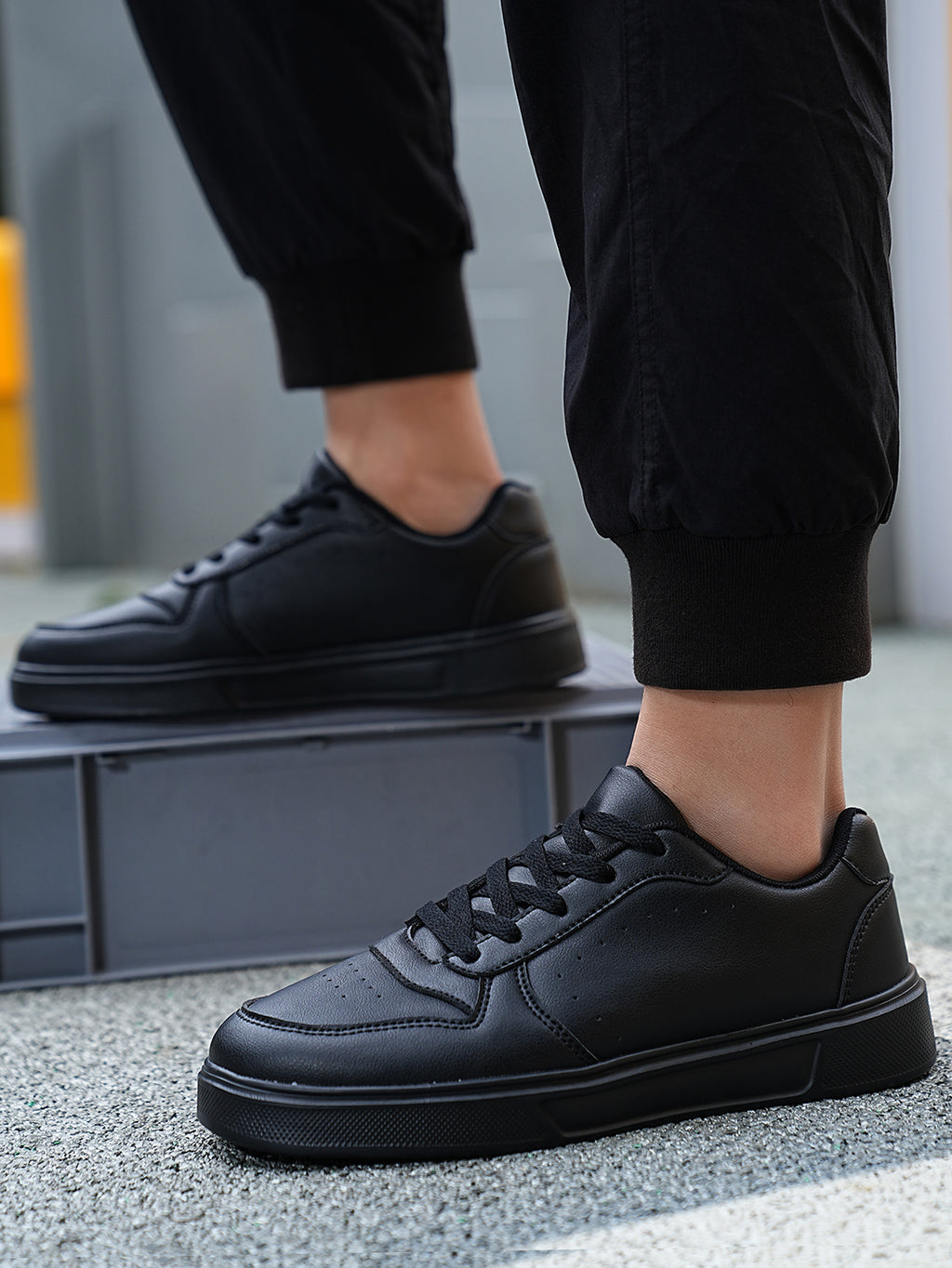 2025 New Style Unisex Dad Shoes - Fashionable Thick-Soled, Breathable, Comfortable, Non-Slip & Wear-Resistant PU Outdoor Hiking Shoes for Daily Wear