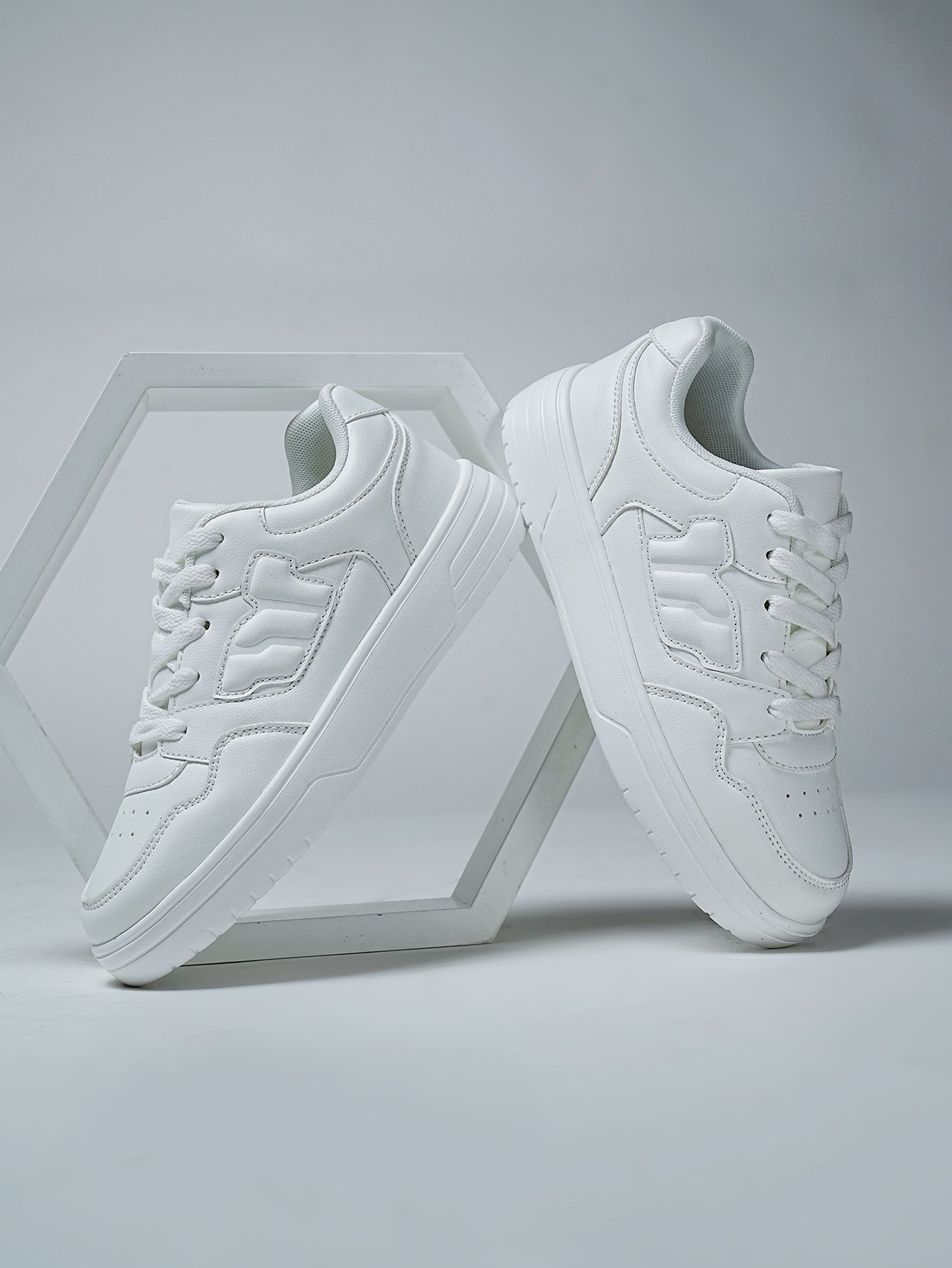 2025 Youth Women's Comfortable EVA Bottom Slip-Resistant Durable Hiking Sports Shoes Outdoor Breathable Casual Women' Sports Shoes