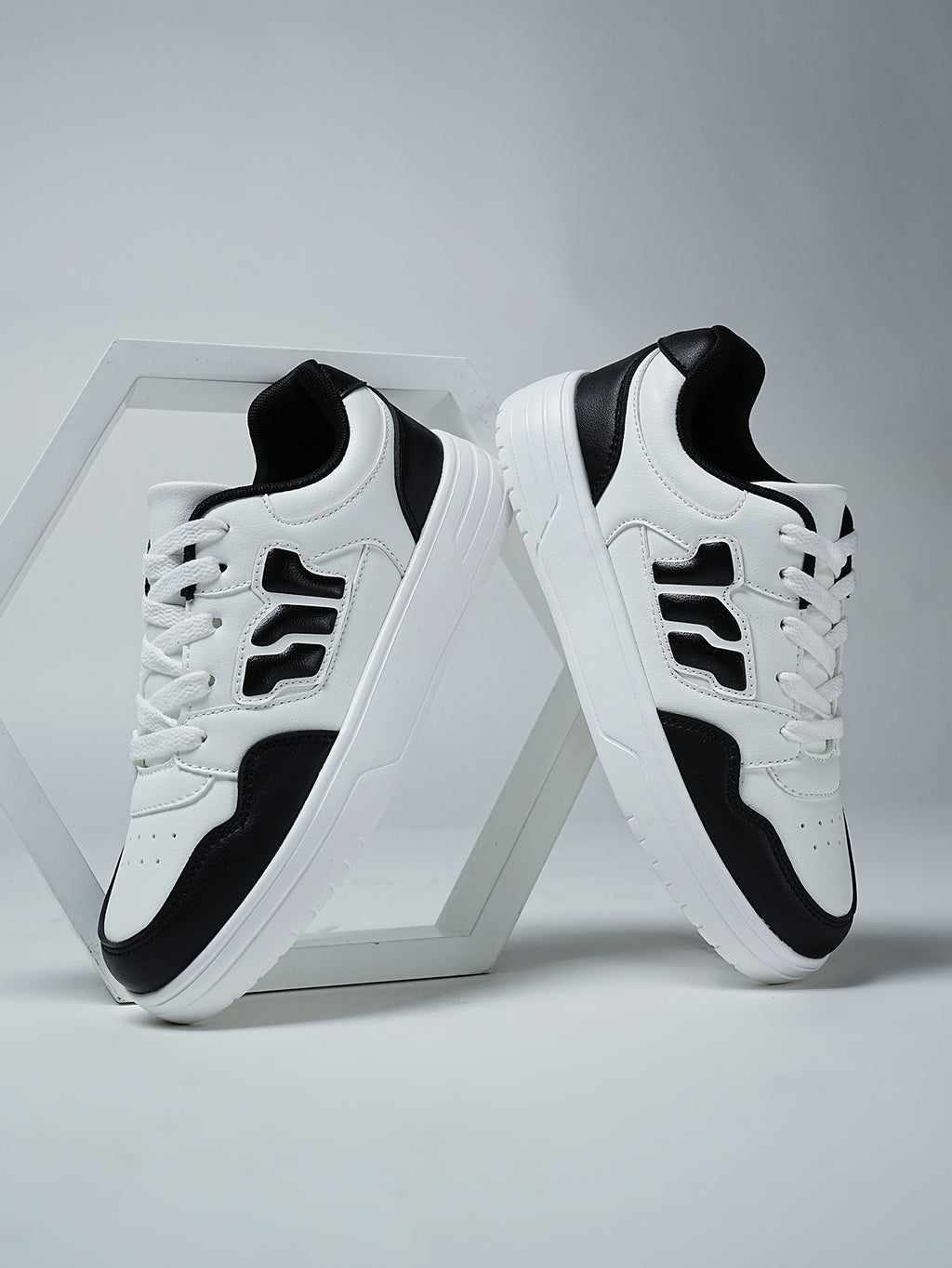 2025 Youth Women's Comfortable EVA Bottom Slip-Resistant Durable Hiking Sports Shoes Outdoor Breathable Casual Women' Sports Shoes