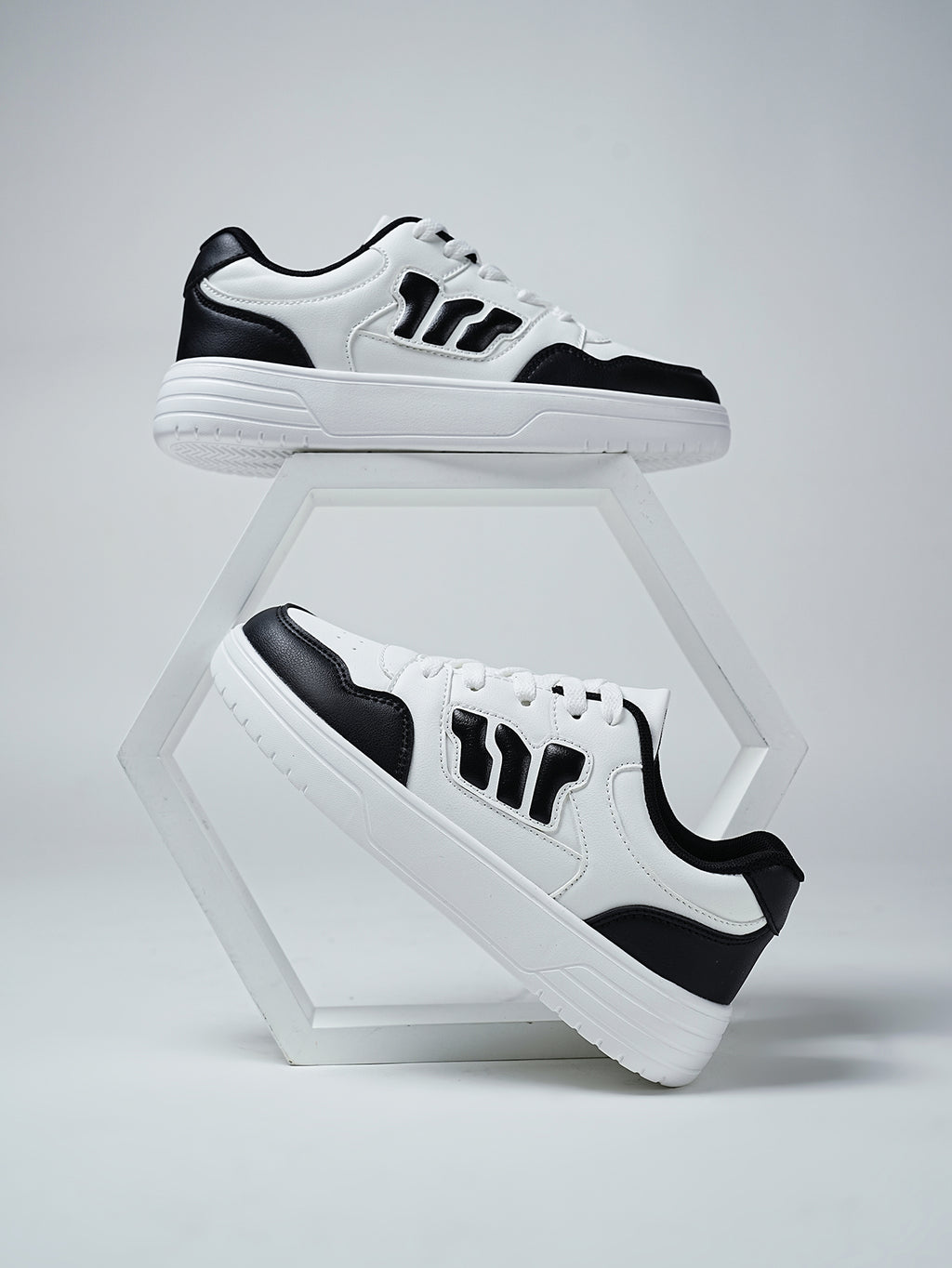 2025 Youth Women's Comfortable EVA Bottom Slip-Resistant Durable Hiking Sports Shoes Outdoor Breathable Casual Women' Sports Shoes