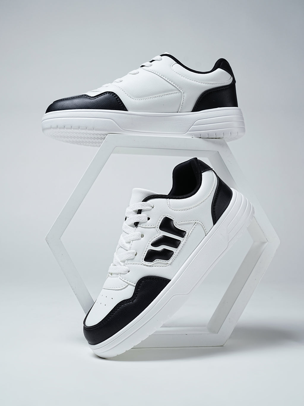 2025 Youth Women's Comfortable EVA Bottom Slip-Resistant Durable Hiking Sports Shoes Outdoor Breathable Casual Women' Sports Shoes