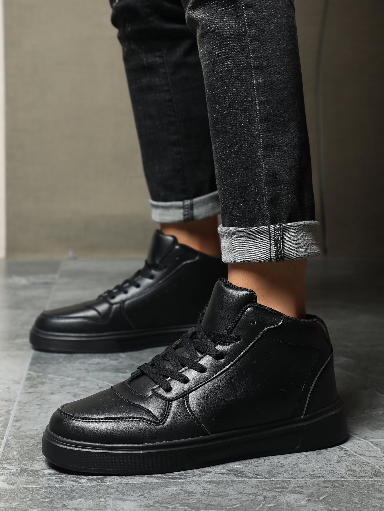 Men's Black Chunky Dad Shoes - Fashion Mesh & Leather Platform Sneakers for Casual Street Style & Comfortable Daily Wear