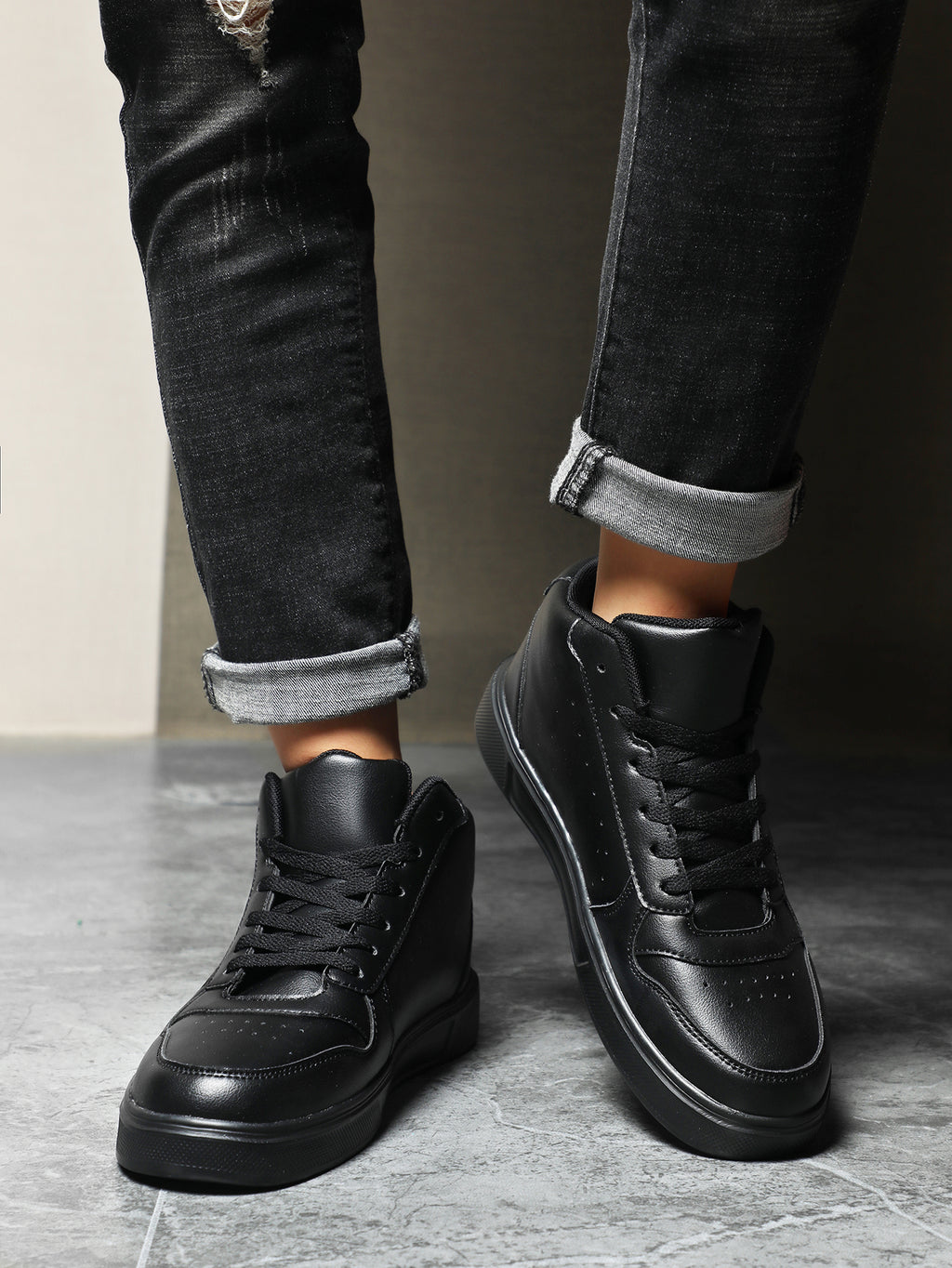 Men's Black Chunky Dad Shoes - Fashion Mesh & Leather Platform Sneakers for Casual Street Style & Comfortable Daily Wear