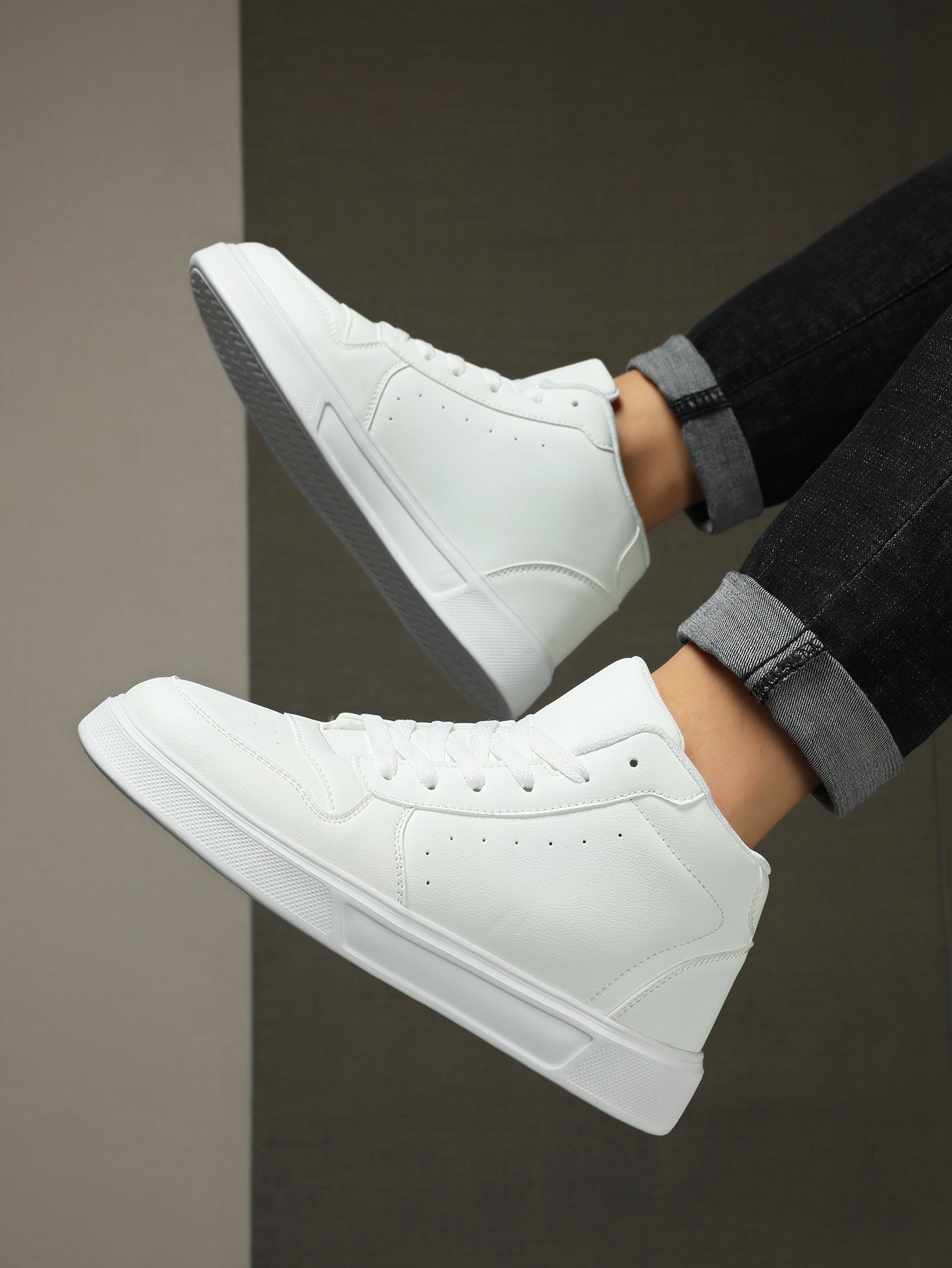 Men's Black Chunky Dad Shoes - Fashion Mesh & Leather Platform Sneakers for Casual Street Style & Comfortable Daily Wear