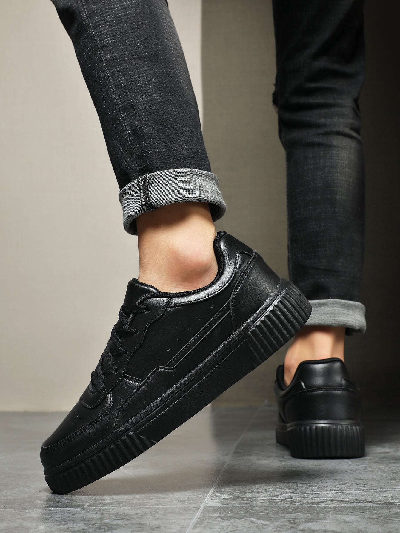 2025 Youth Women's Hiking Sneakers - Comfort Non-Slip Wear-Resistant Outdoor Breathable