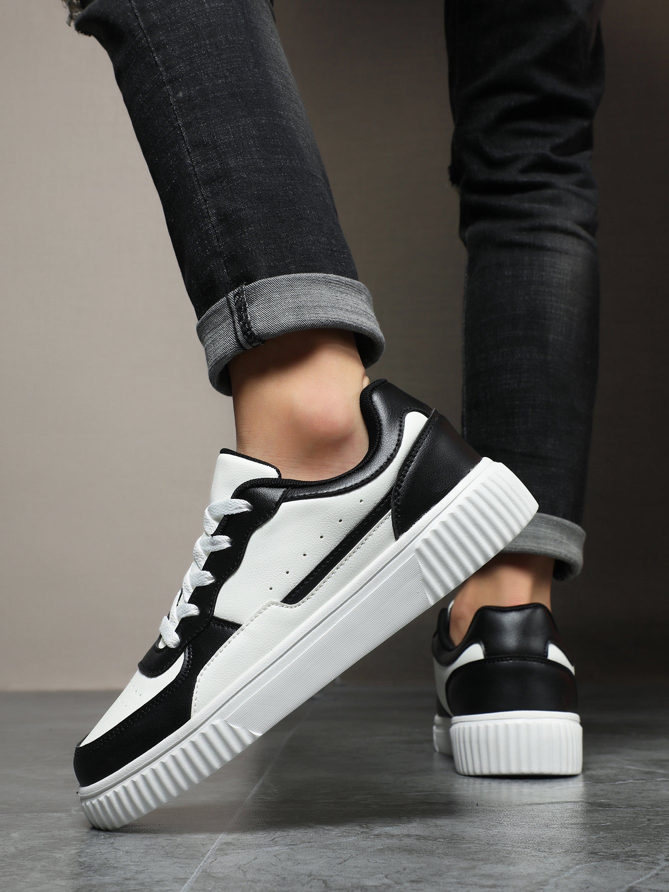 2025 Youth Women's Hiking Sneakers - Comfort Non-Slip Wear-Resistant Outdoor Breathable