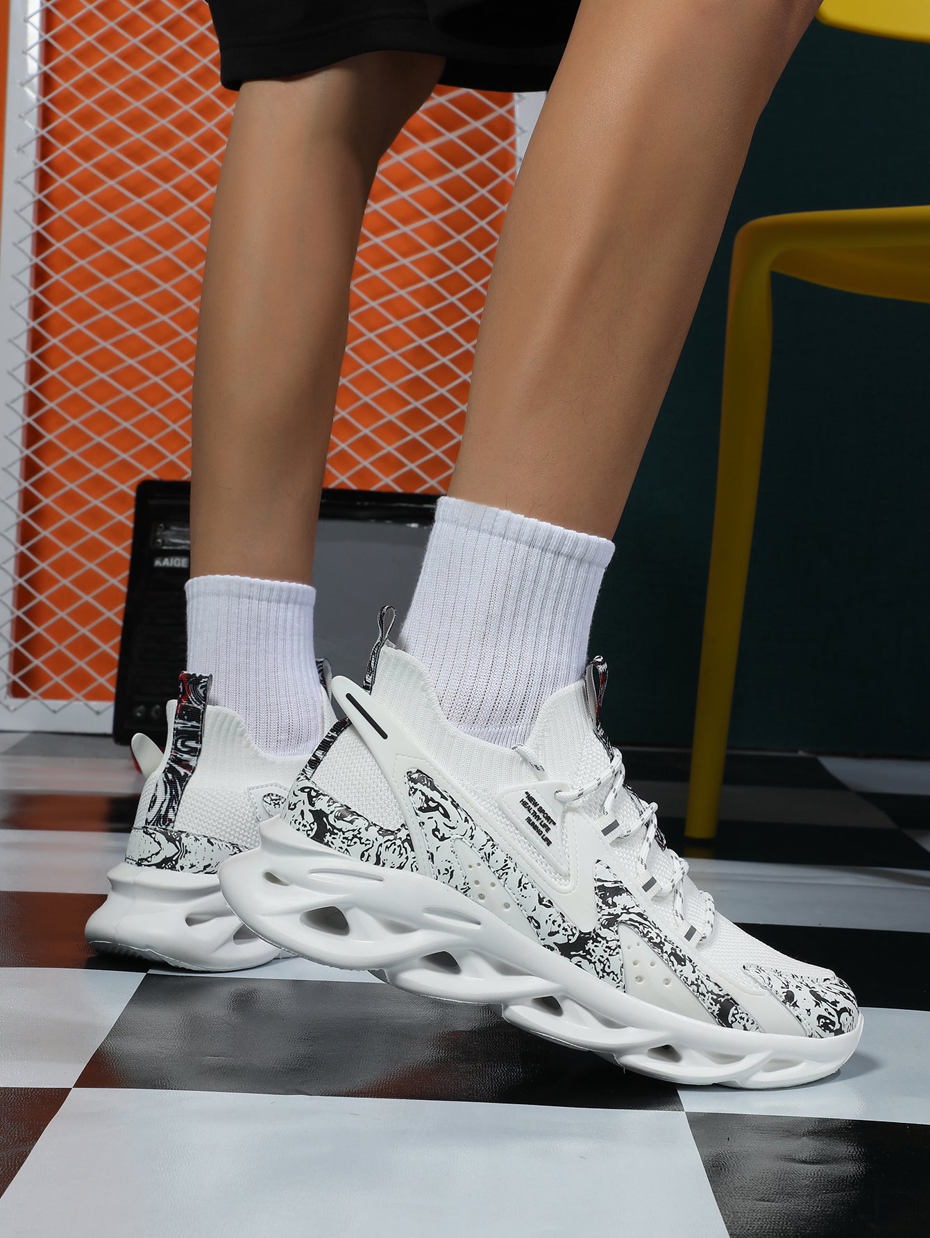 2025 New Men's Fashion Sneakers - White with Black Pattern, Breathable Lightweight Casual Shoes, Stylish Chunky Sole Athletic Footwear