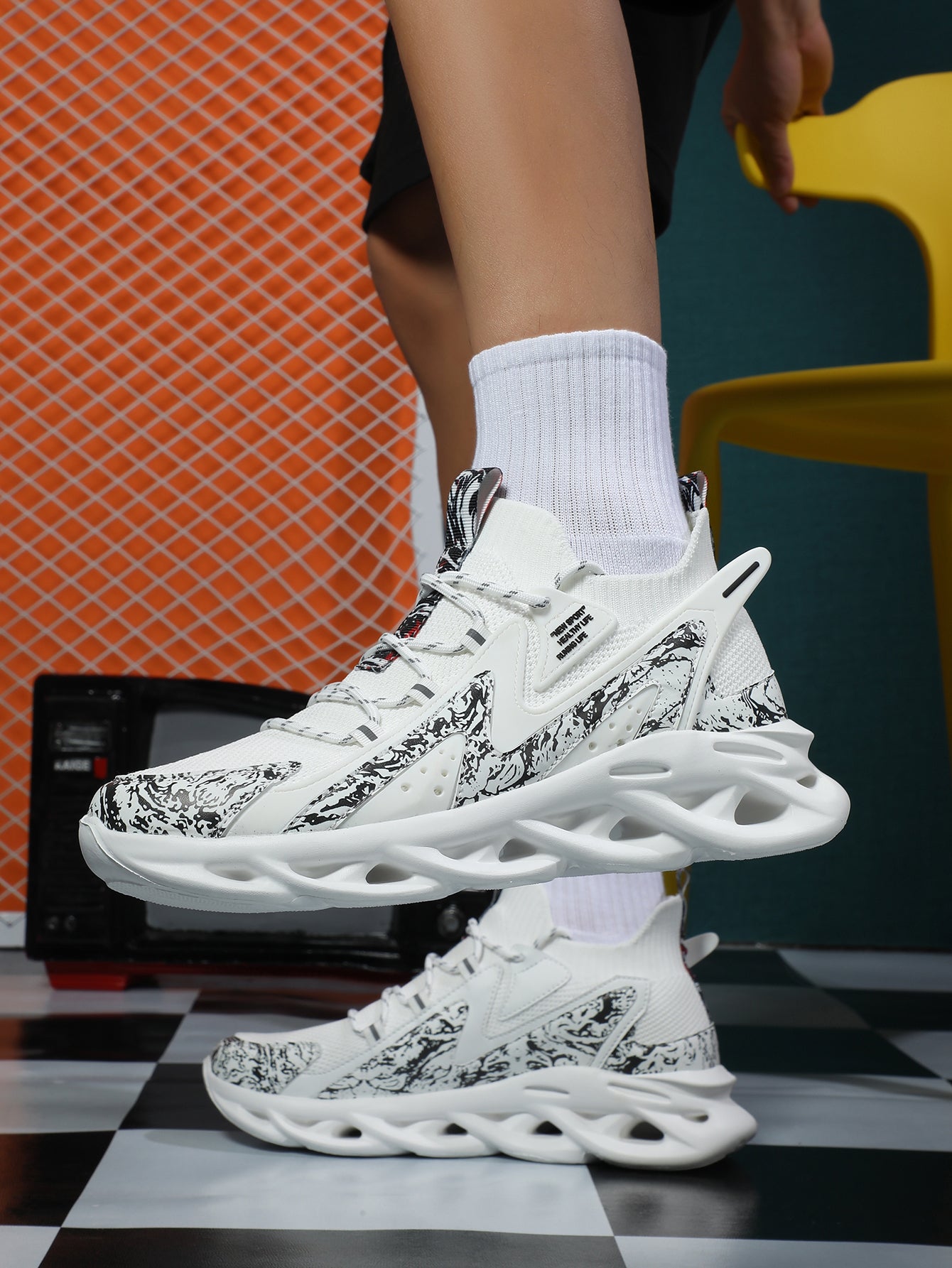 2025 New Men's Fashion Sneakers - White with Black Pattern, Breathable Lightweight Casual Shoes, Stylish Chunky Sole Athletic Footwear