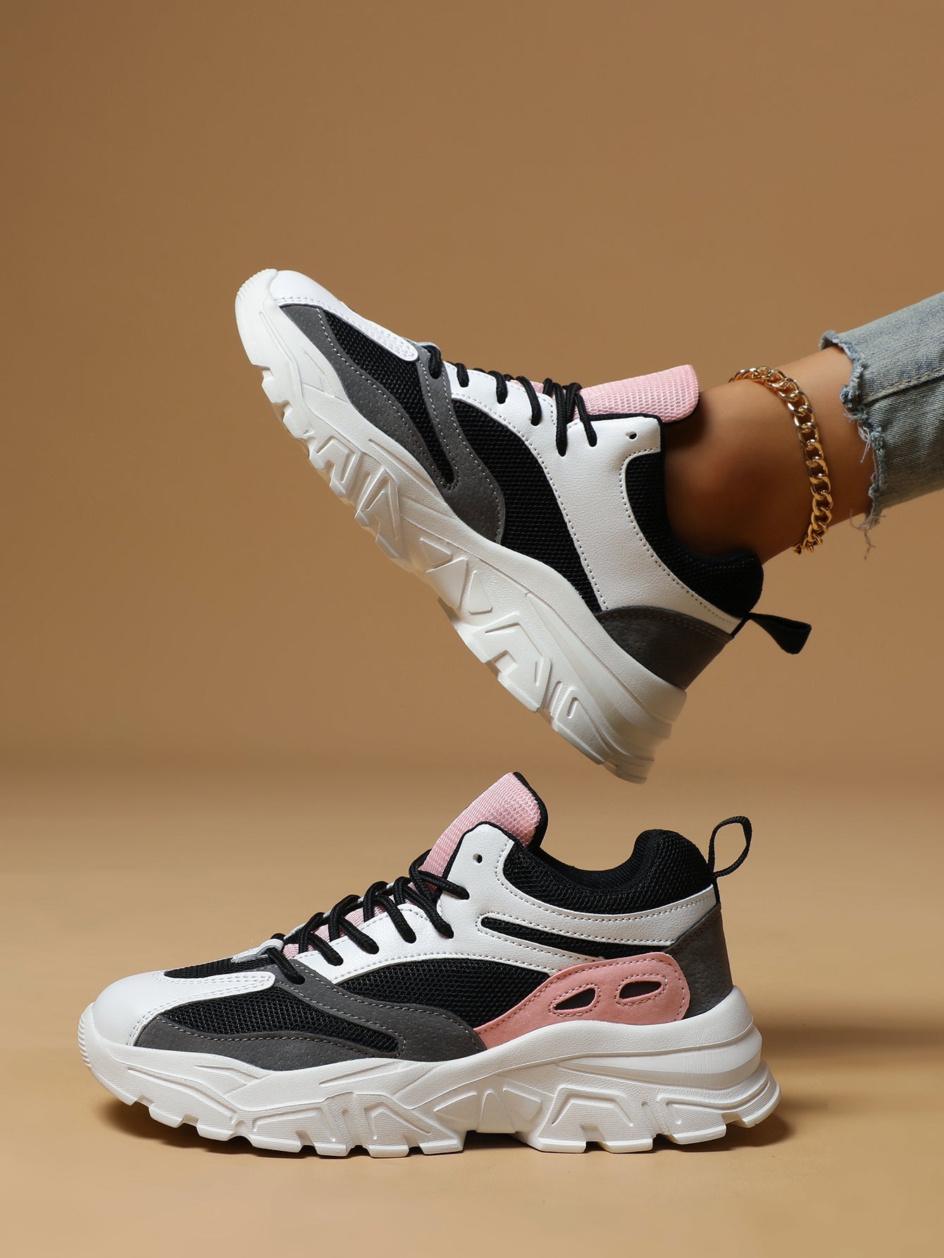 2025 New Women's Color-Block Chunky Dad Sneakers - Black White Pink Mesh Panel, Thick Sole, Retro Fashion Casual Athletic Shoes
