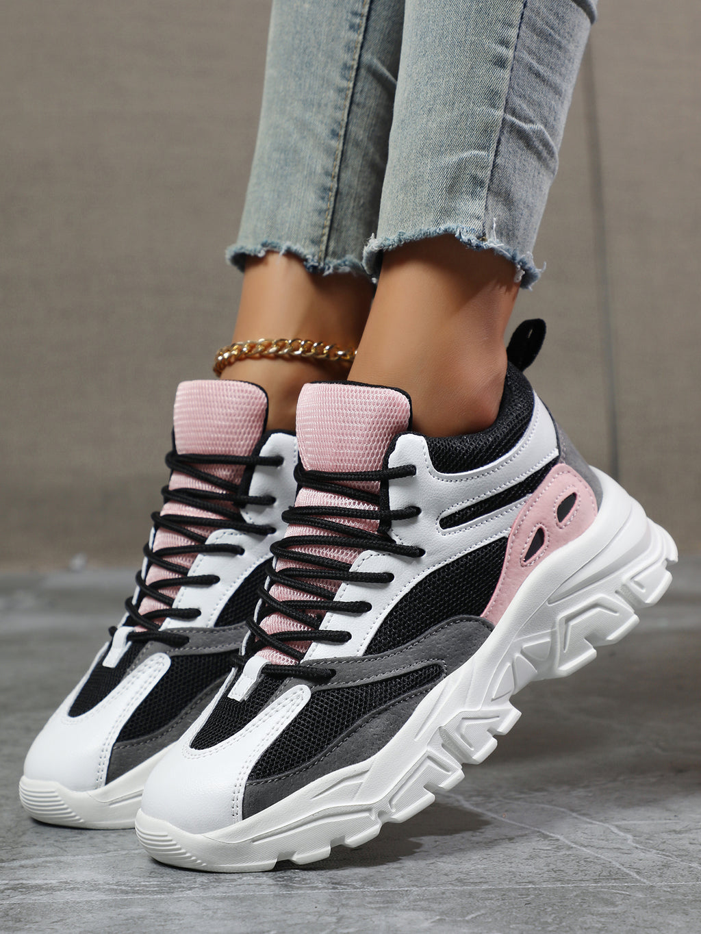 2025 New Women's Color-Block Chunky Dad Sneakers - Black White Pink Mesh Panel, Thick Sole, Retro Fashion Casual Athletic Shoes
